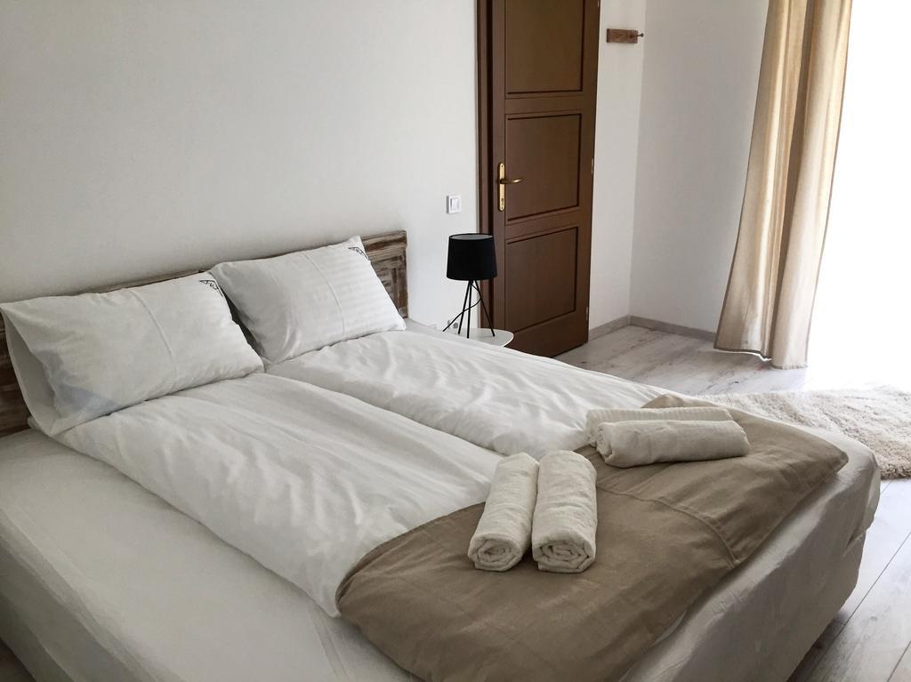 A Haz Hotell Miskolc Exteriör bild