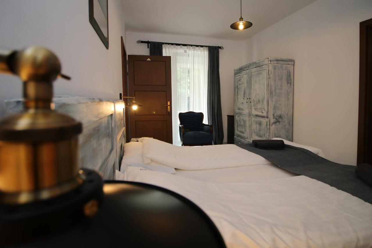 A Haz Hotell Miskolc Exteriör bild