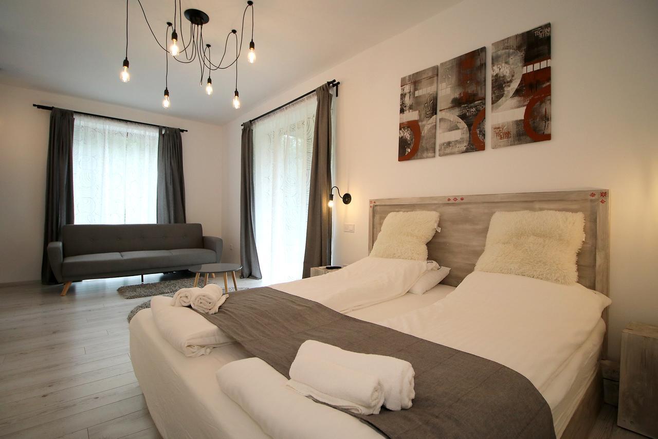 A Haz Hotell Miskolc Exteriör bild